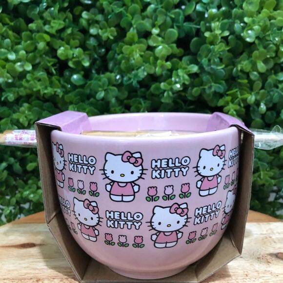 Hello Kitty Ceramic Ramen Bowl With Chopsticks - Picture 1 of 1